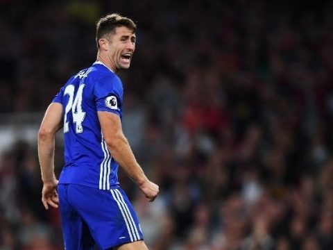 Gary Cahill cho rằng Chelsea bị phân tâm quá nhiều bởi trận chung kết FA Cup với Quỷ đỏ.